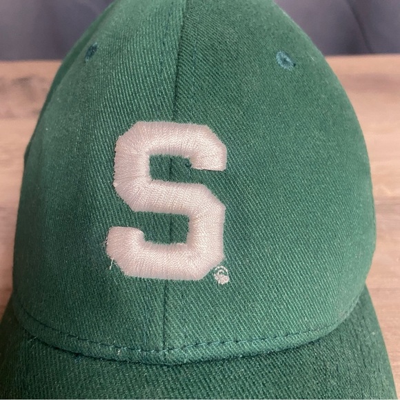 Men's Nike Green Michigan State Spartans Adjustable Hat - Picture 2 of 9